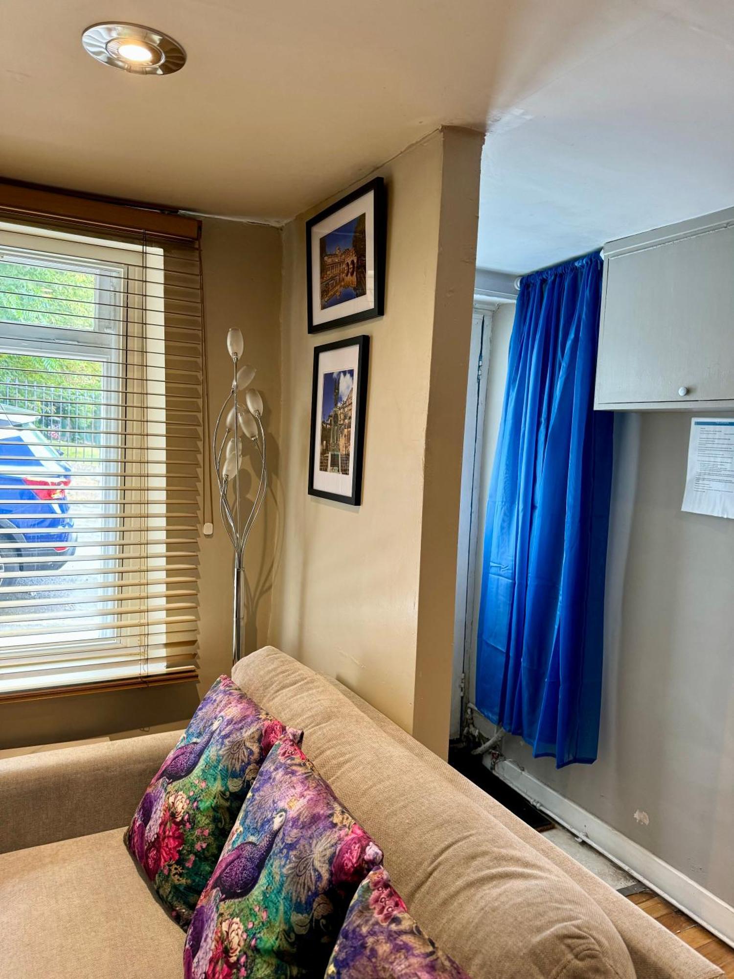 Beautiful Townhouse Next To Royal Victoria Park And Botanical Gardens Within Easy Walking Distance To Bath City Centre المظهر الخارجي الصورة
