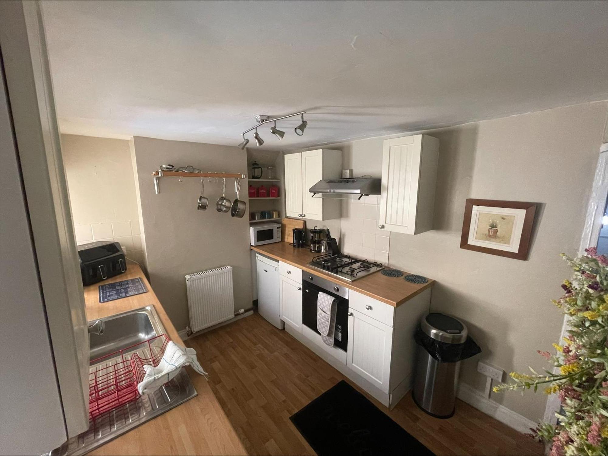 Beautiful Townhouse Next To Royal Victoria Park And Botanical Gardens Within Easy Walking Distance To Bath City Centre المظهر الخارجي الصورة