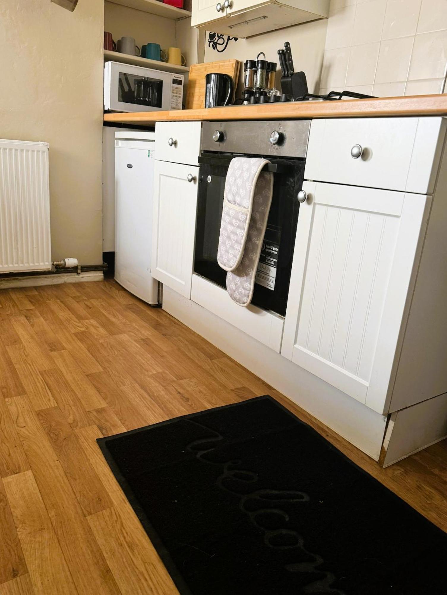 Beautiful Townhouse Next To Royal Victoria Park And Botanical Gardens Within Easy Walking Distance To Bath City Centre المظهر الخارجي الصورة